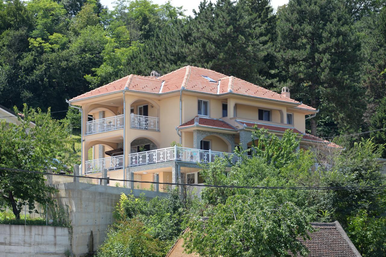 Apartmani "Marija" Golubac Eksteriør billede